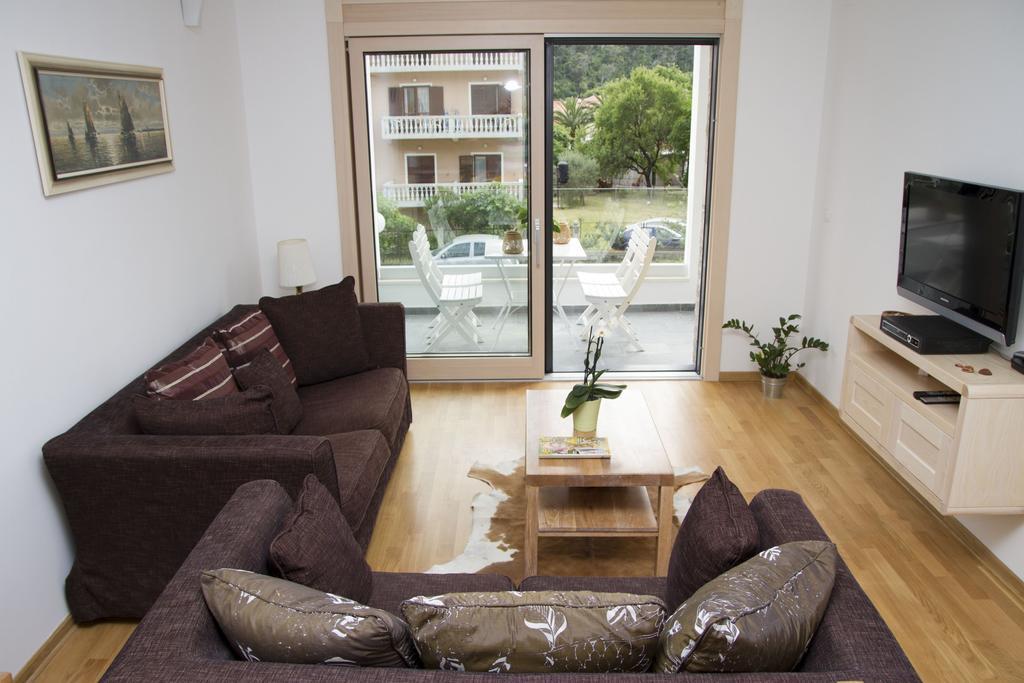 Apartments Brezanin Sutomore Exterior foto
